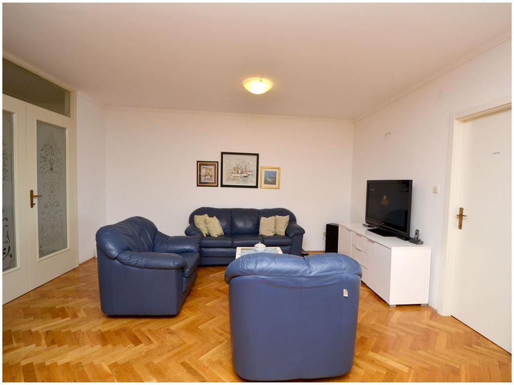 Apartment Laura Podstrana Zimmer foto